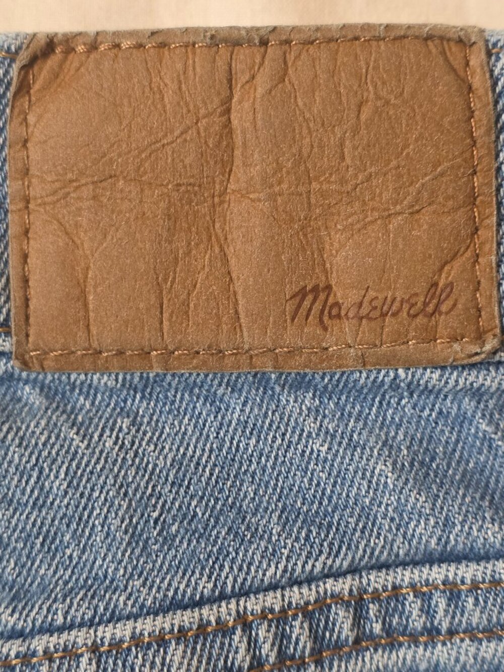 Madewell "The Perfect Vintage" Mid-Rise, Distressed Women's Jean, Size 25 - Picture 3 of 11